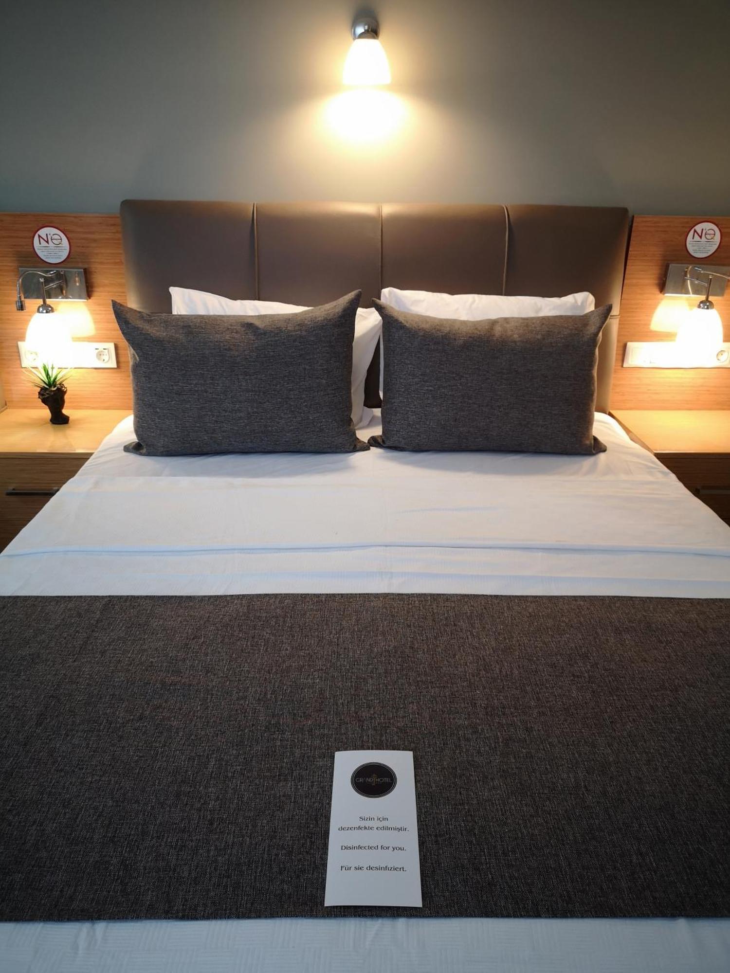 Grand Park Hotel Istanbul City Center Bed And Breakfast — Photos 1